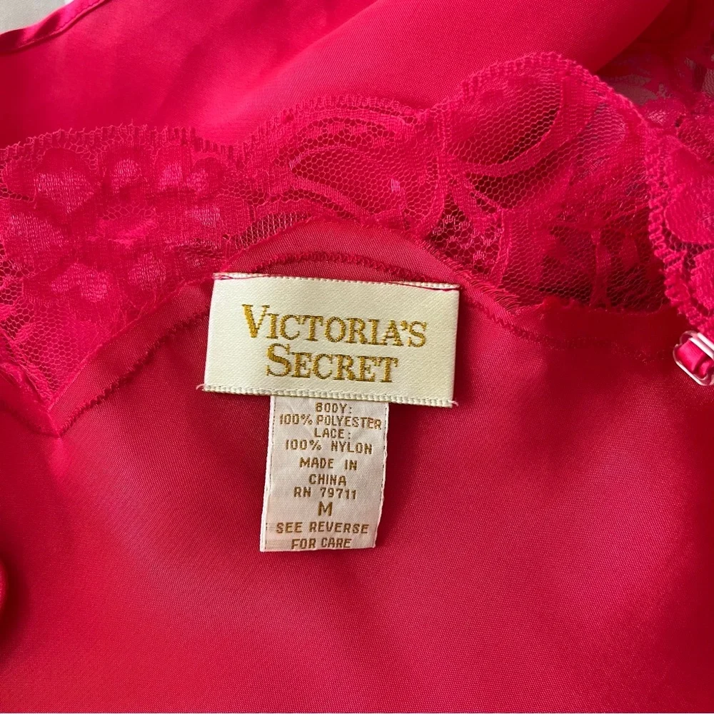 Victoria’s Secret Gold Label Vintage Hot Pink Cropped Lace Trim Satin Cami M